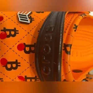 CROCS | Shoes | Crocs Bitcoin Crocs V3 Limited Edition Rare  display picture 2